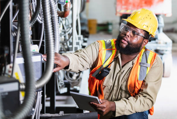 Best Licensed Electrician  in New Kingman Butler, AZ